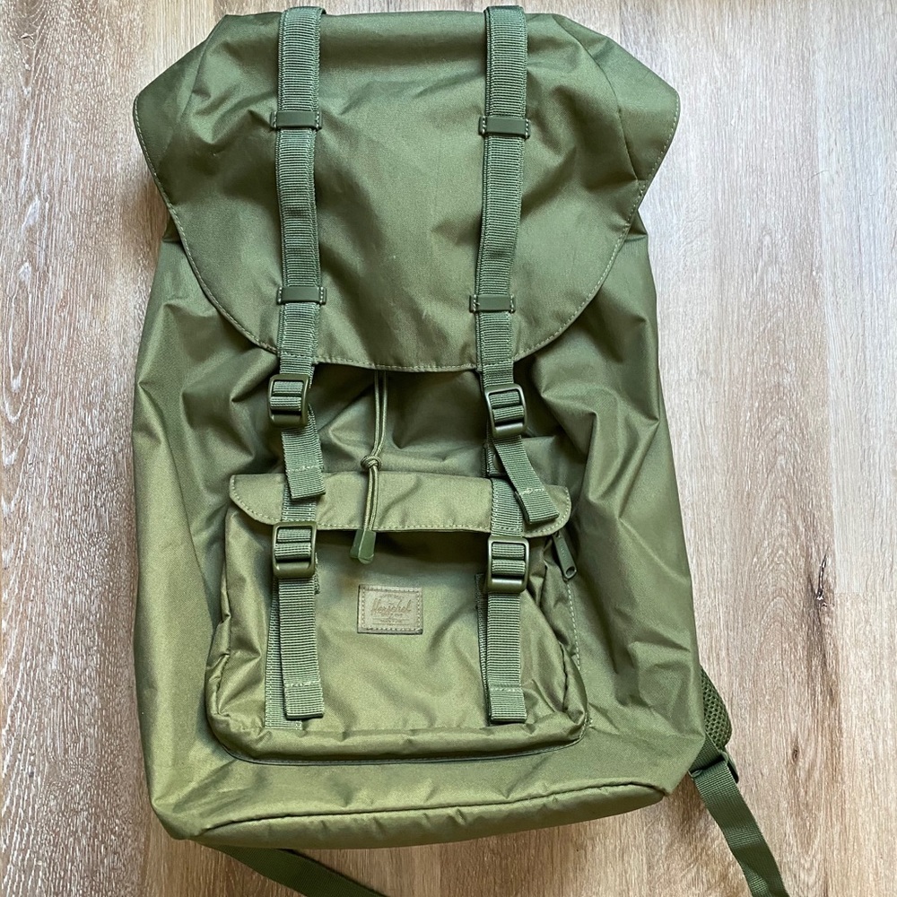 Herschel Little America Backpack Light